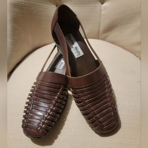 Baxter Wells leather sandals